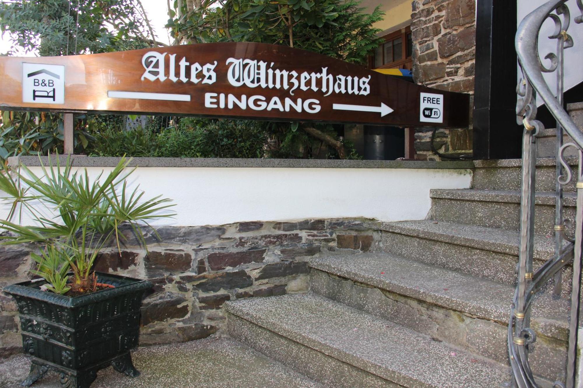 Hotel Altes Winzerhaus Cochem Exterior foto